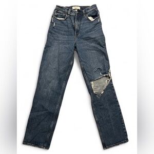 Abercrombie 90s Straight Ultra High Rise Jeans
